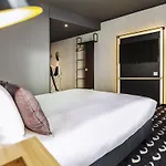 Ibis Styles Centre 3*