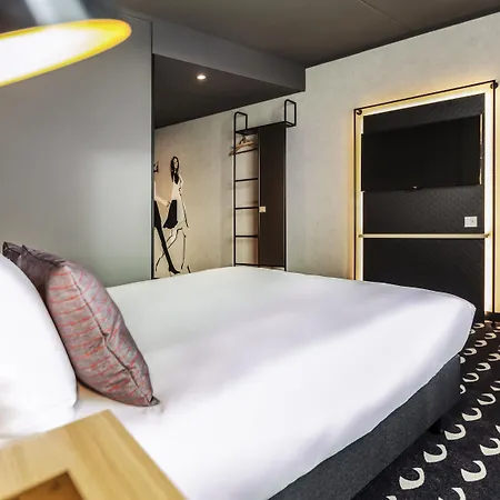 Ibis Styles Centre Hotel 3*